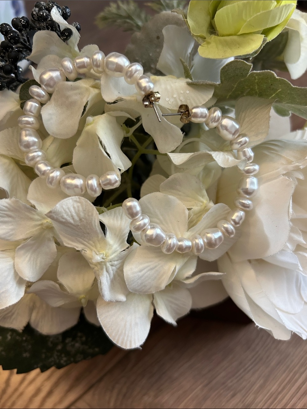 Freshwater Pearl Hoop Earrings in White